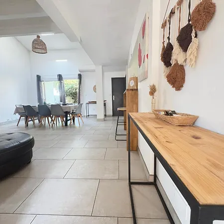 Maison 6 Pers, Clim, Garage, à 800m