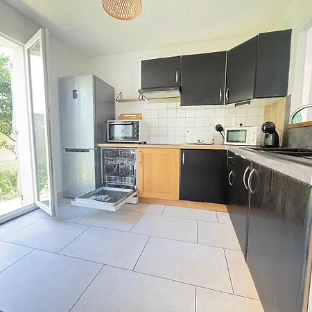 Hébergement de vacances Maison 6 Pers, Clim, Garage, à 800m